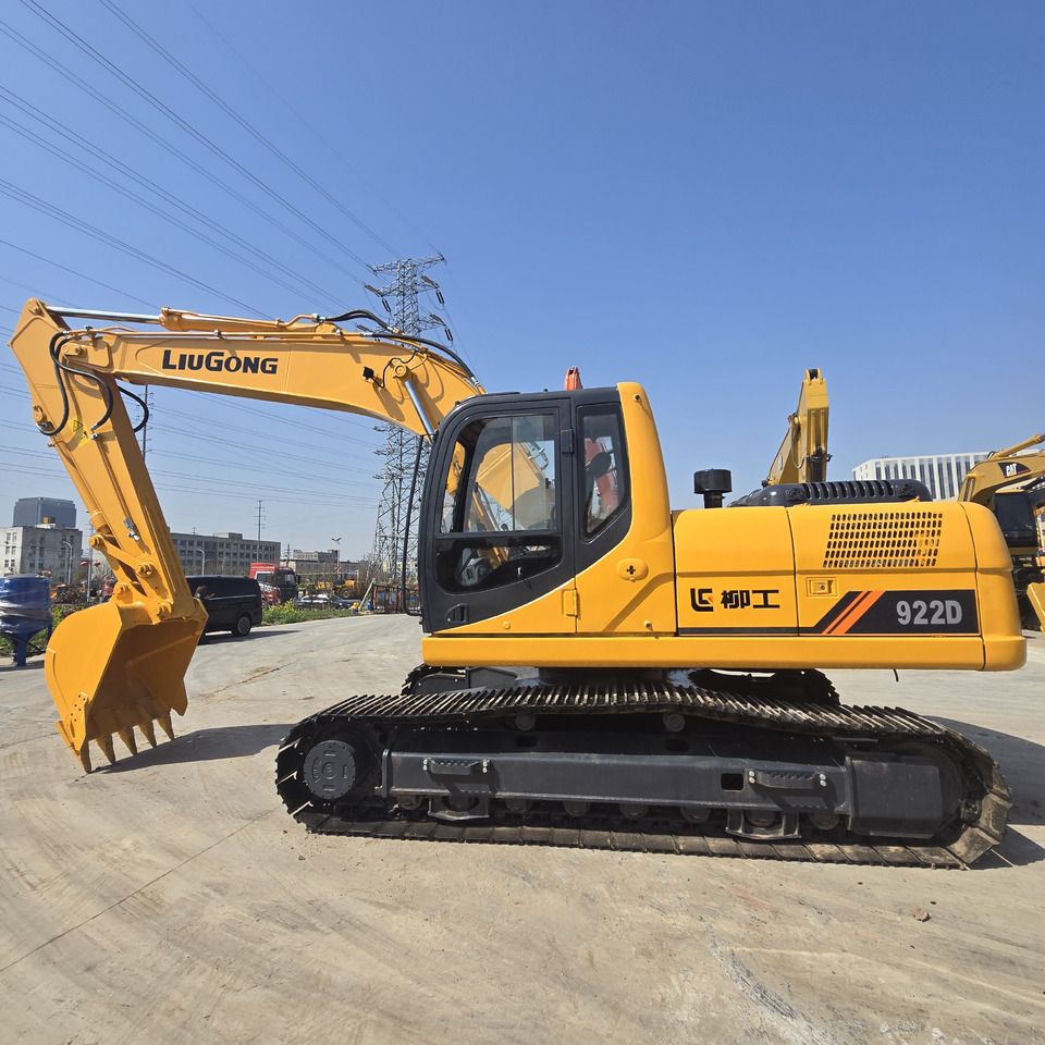 2020 LiuGong 922D excavator, side profile view 2020 LiuGong 922D excavator, side profile view