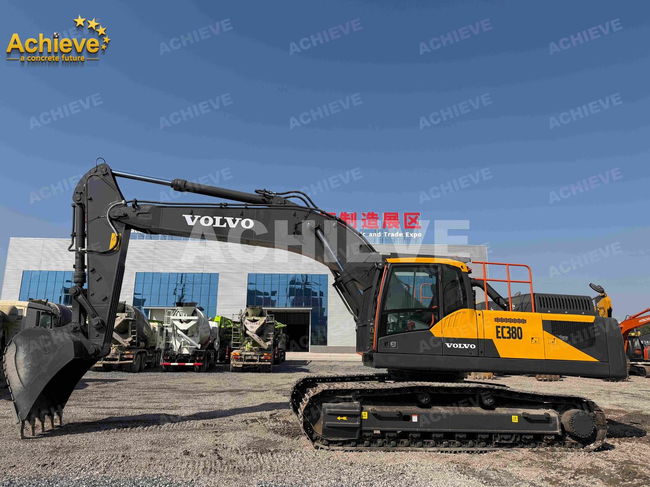 2025 Volvo EC380 crawler excavator side view 2025 Volvo EC380 crawler excavator side view