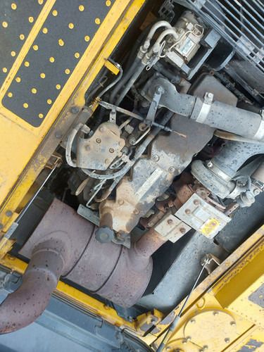 2012 Komatsu PC240LC-8 crawler excavator engine compartment view 2012 Komatsu PC240LC-8 crawler excavator engine compartment view
