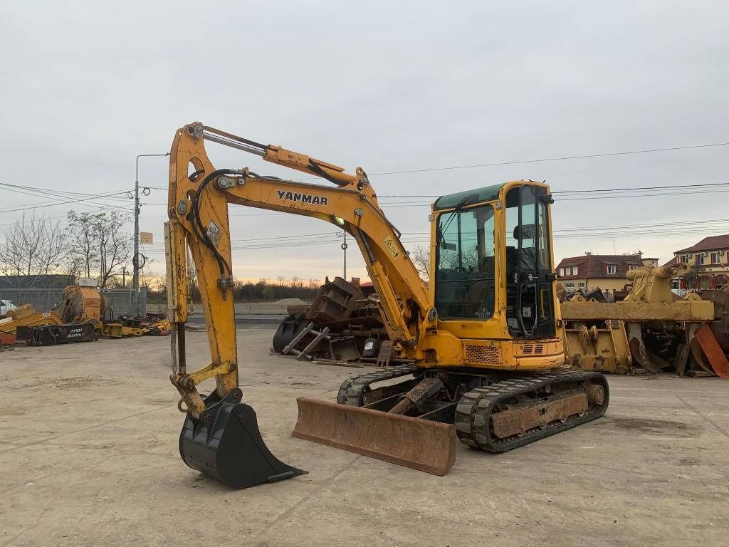 2014 Yanmar VIO50-U mini excavator, front three-quarter view 2014 Yanmar VIO50-U mini excavator, front three-quarter view