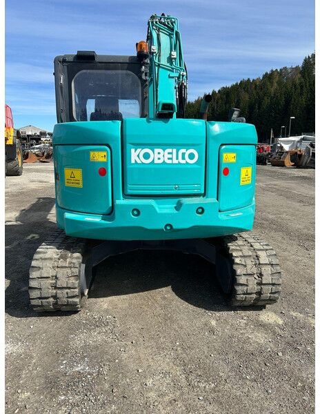 2018 Kobelco SK75SR-3E mini excavator rear view 2018 Kobelco SK75SR-3E mini excavator rear view