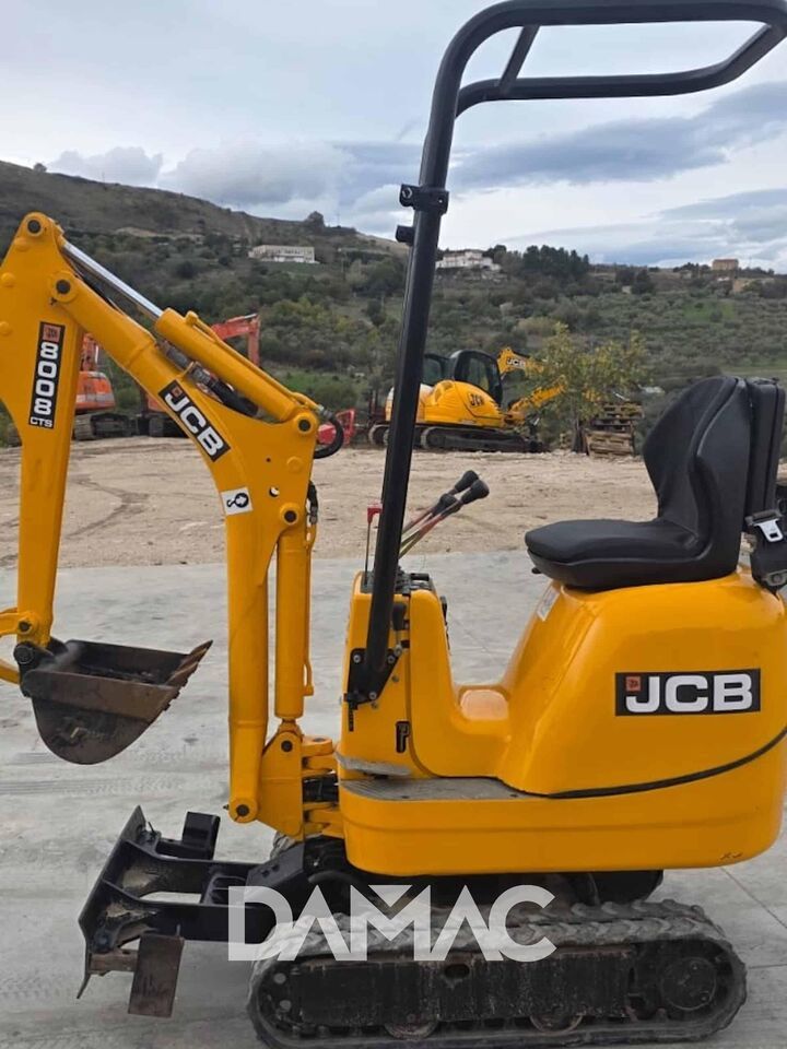2015 JCB 8008 CTS mini excavator side view 2015 JCB 8008 CTS mini excavator side view