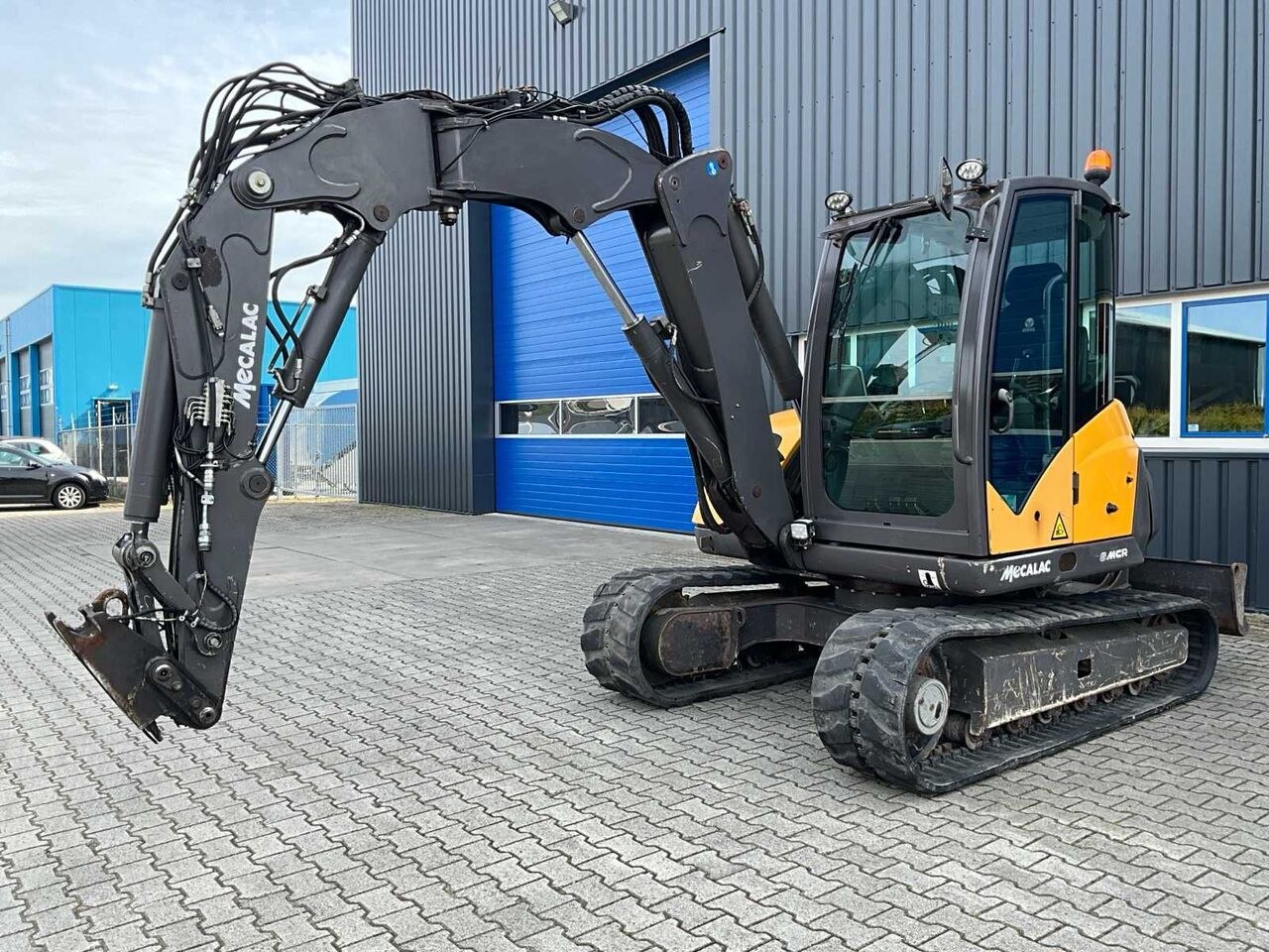 2017 Mecalac 8 MCR crawler excavator, side view 2017 Mecalac 8 MCR crawler excavator, side view