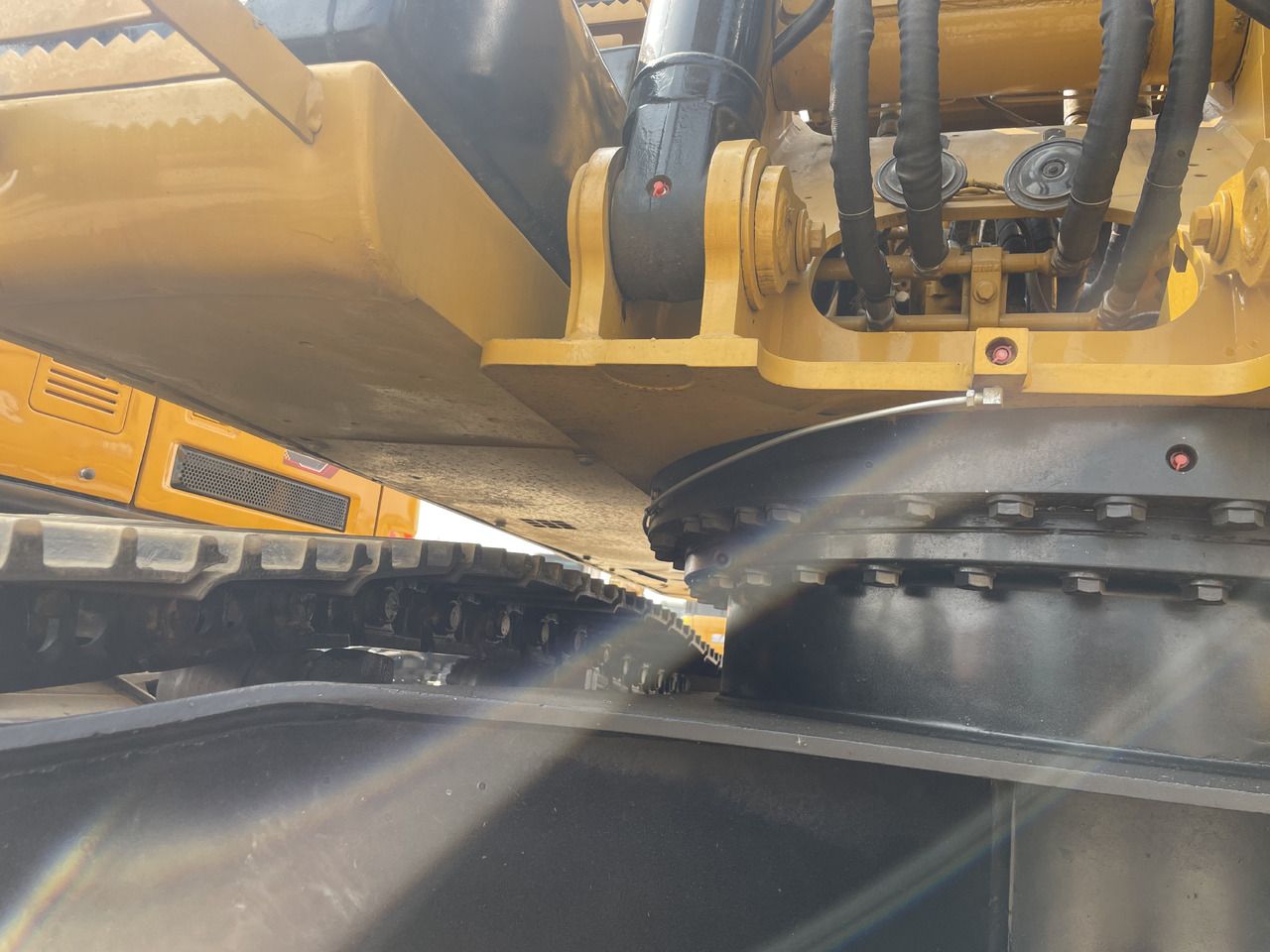 2023 Caterpillar 315D2GC crawler excavator swing bearing and undercarriage detail 2023 Caterpillar 315D2GC crawler excavator swing bearing and undercarriage detail