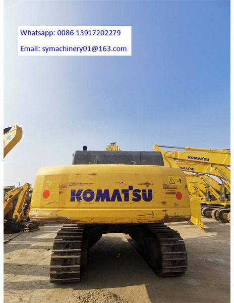 2019 Komatsu PC450-8 crawler excavator, rear view 2019 Komatsu PC450-8 crawler excavator, rear view