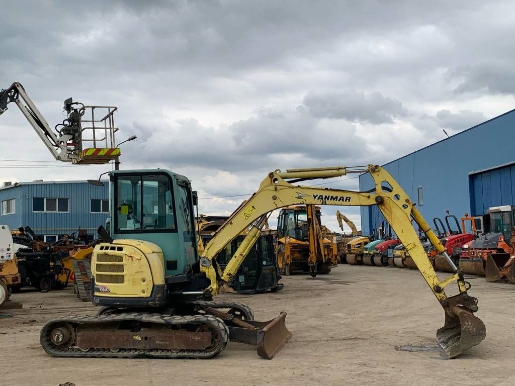 2011 Yanmar VIO50 mini excavator, side view 2011 Yanmar VIO50 mini excavator, side view
