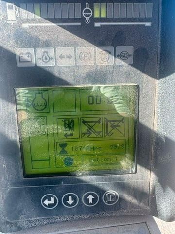 2005 Liebherr A924B material handler digital instrument cluster 2005 Liebherr A924B material handler digital instrument cluster