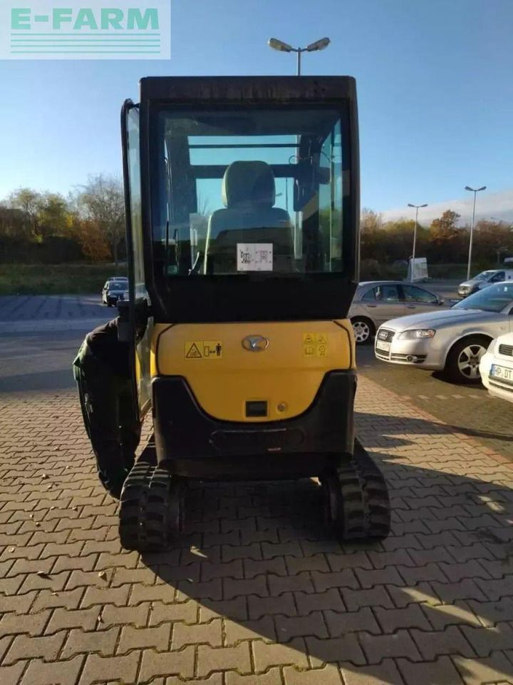 2015 Yanmar SV18 mini excavator, rear view 2015 Yanmar SV18 mini excavator, rear view