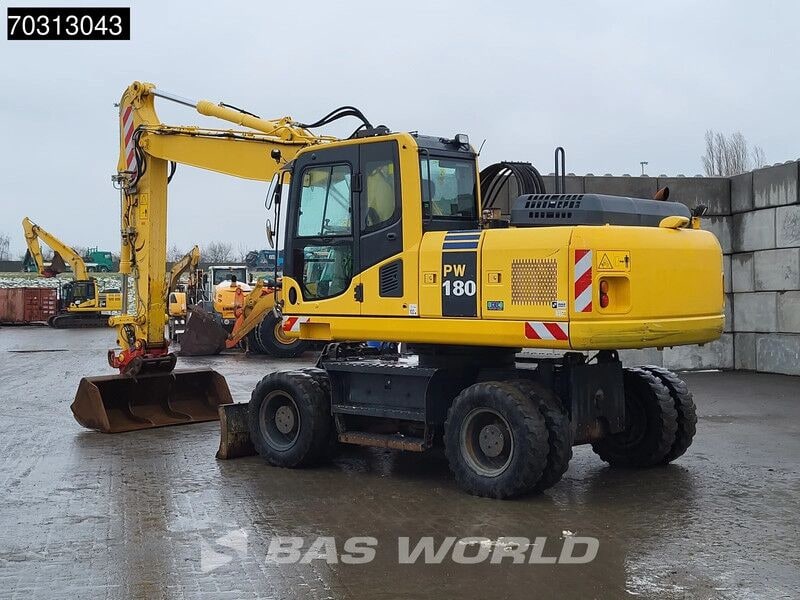 2016 Komatsu PW180-7E0 wheel excavator, rear three-quarter view