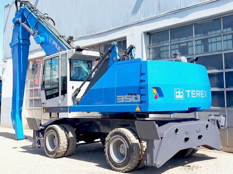 2012 Fuchs MHL350E FQC material handler, rear three-quarter view
