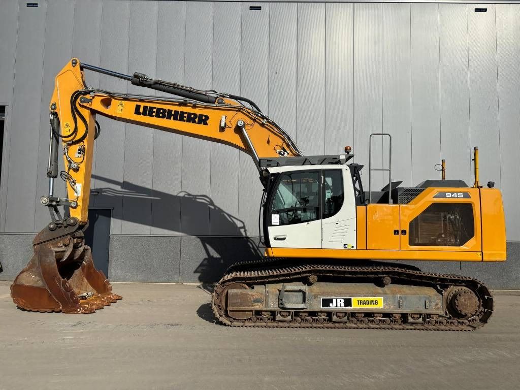 2021 Liebherr R945 crawler excavator, side view