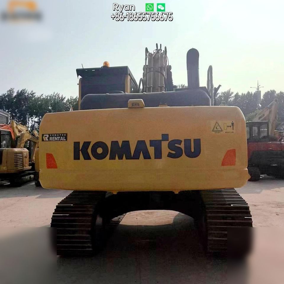 2022 Komatsu PC200-8 koparka gąsienicowa, widok z tyłu