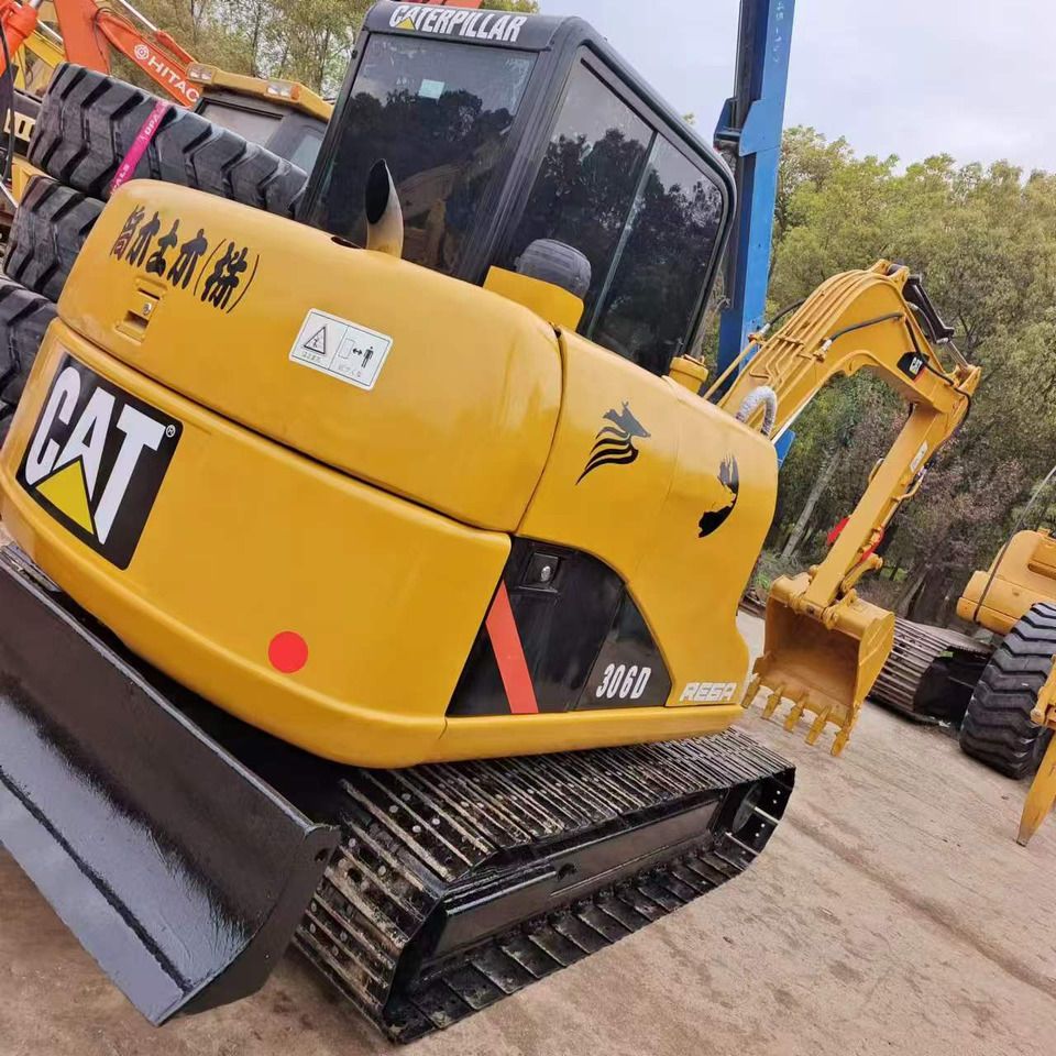 2022 Caterpillar 306D mini excavator rear view 2022 Caterpillar 306D mini excavator rear view