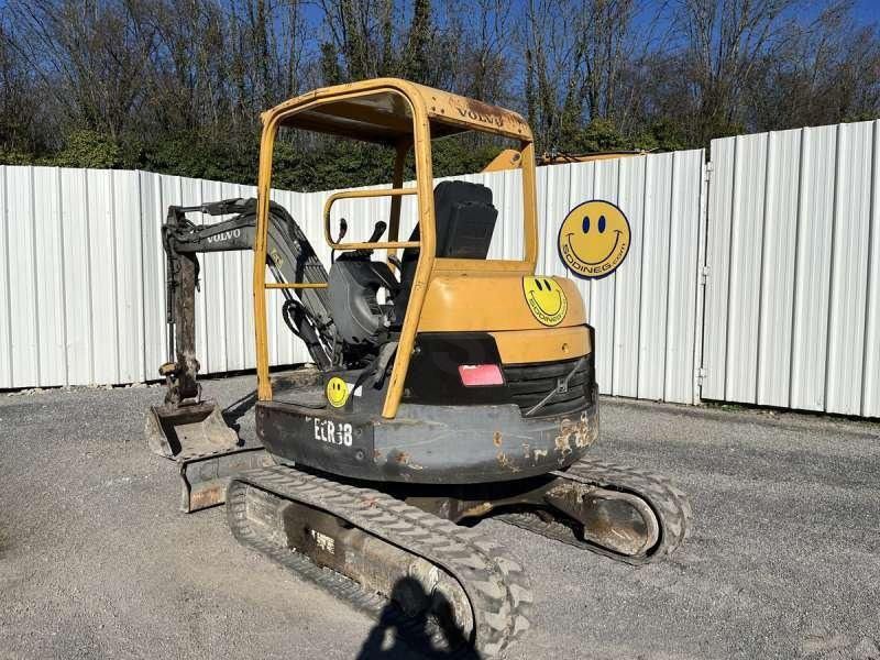 2005 Volvo ECR38 mini excavator, rear three-quarter view
