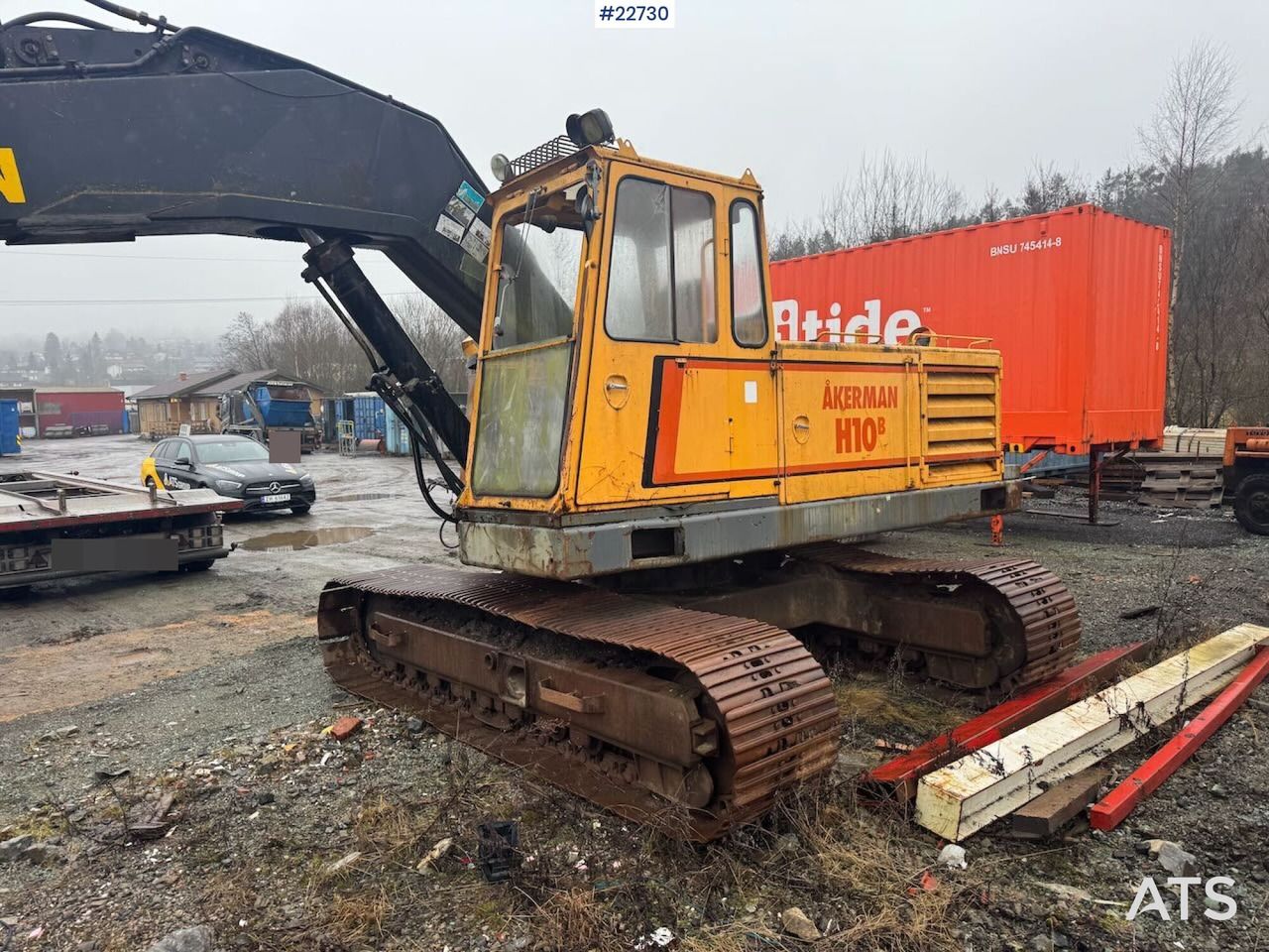 Åkerman H10B crawler excavator, side view Åkerman H10B crawler excavator, side view