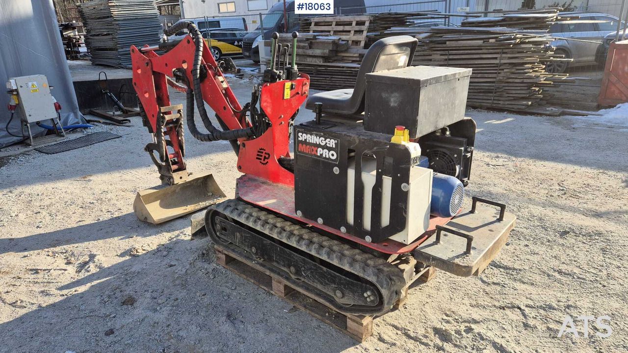 2020 Springer MAX PRO-E mini excavator, rear three-quarter view 2020 Springer MAX PRO-E mini excavator, rear three-quarter view