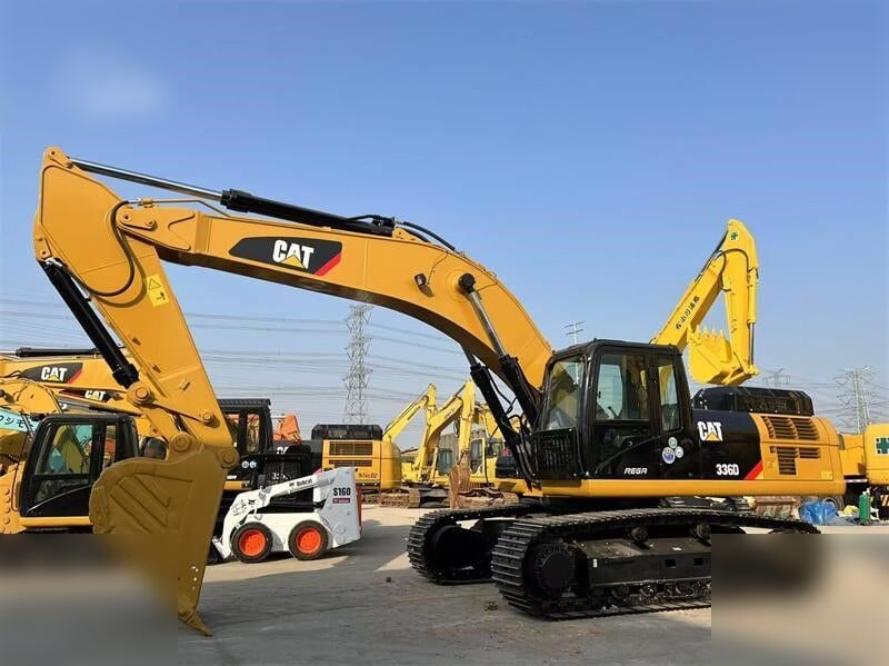 2022 Caterpillar 336D crawler excavator, side profile view 2022 Caterpillar 336D crawler excavator, side profile view