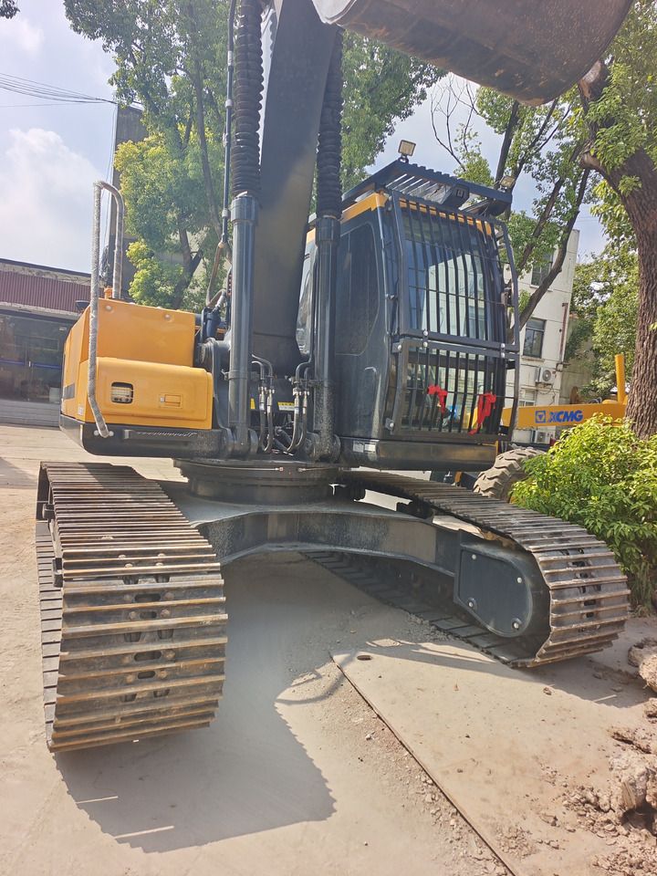 2024 Hyundai HX220HD crawler excavator, front-quarter view 2024 Hyundai HX220HD crawler excavator, front-quarter view