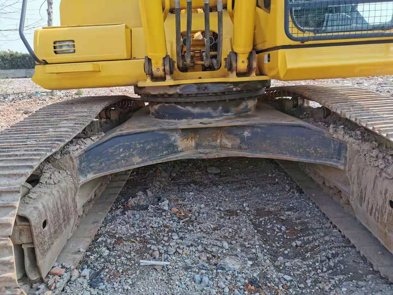 2023 Komatsu PC350-7 crawler excavator undercarriage view
