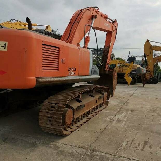 2020 Hitachi Zaxis 350H crawler excavator, rear three-quarter view 2020 Hitachi Zaxis 350H crawler excavator, rear three-quarter view