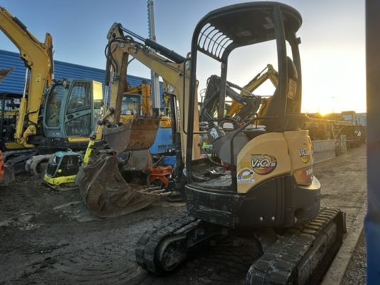 2016 Yanmar VIO25-4 mini excavator, side view
