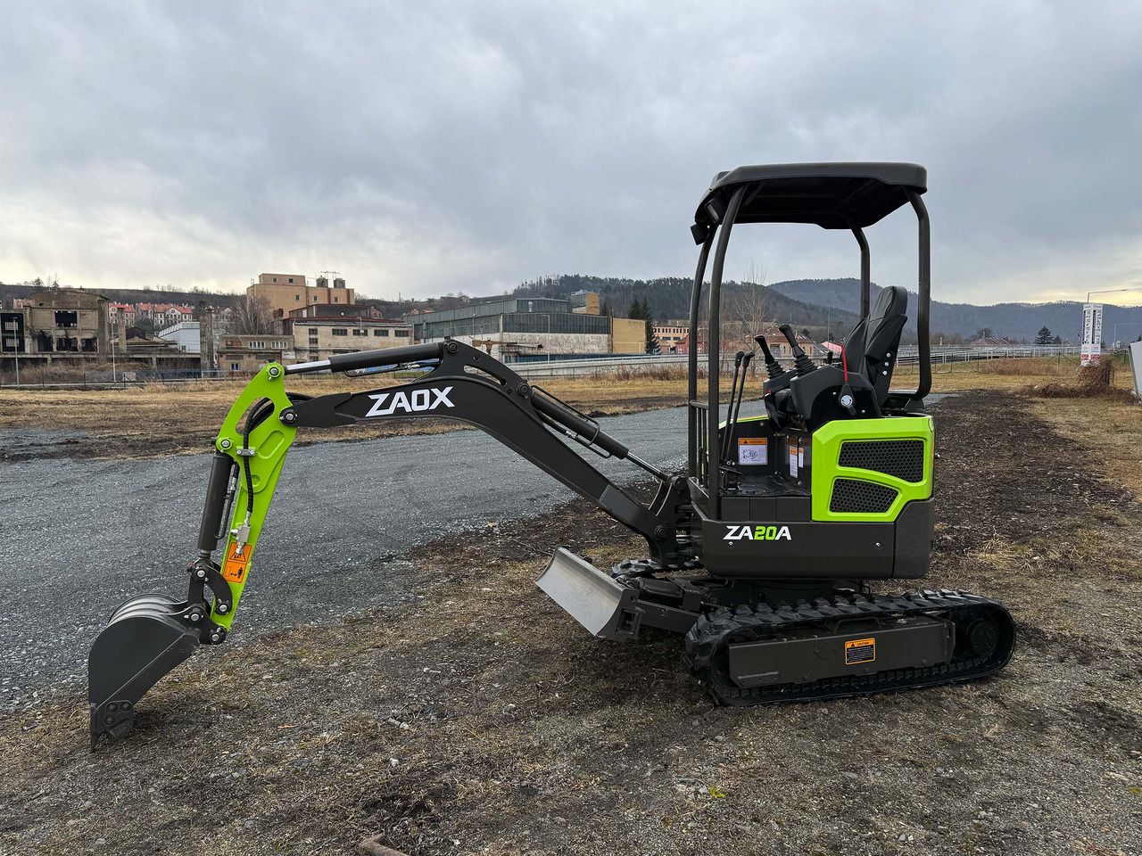 2025 Zaox ZA20A mini excavator, side view 2025 Zaox ZA20A mini excavator, side view