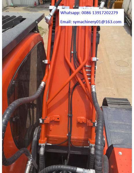 2024 Doosan DX300LC-9C crawler excavator boom detail