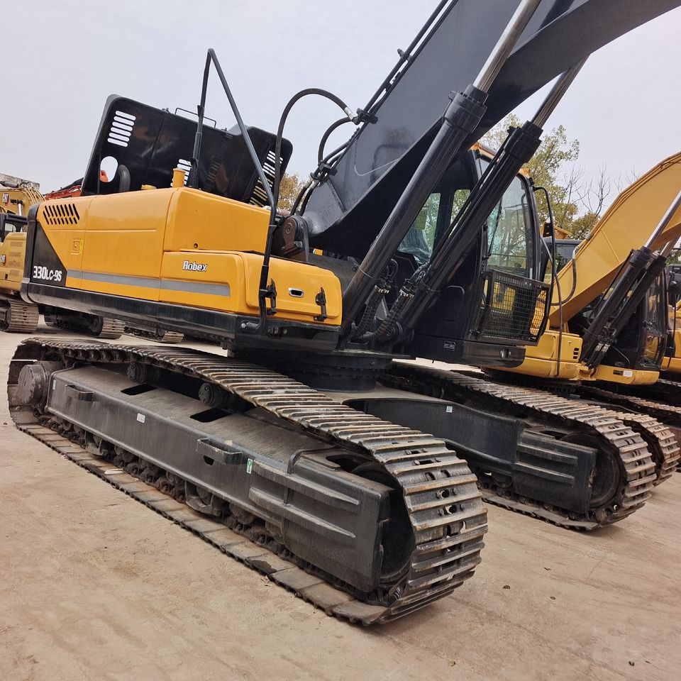 2024 Hyundai R330LC-9S crawler excavator, side view 2024 Hyundai R330LC-9S crawler excavator, side view