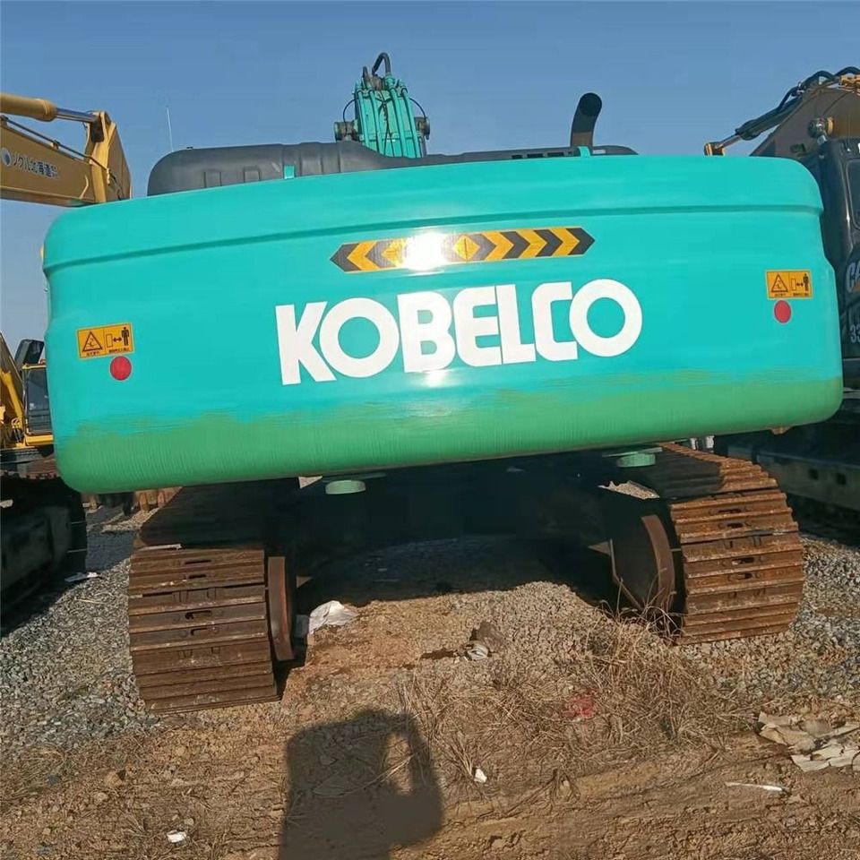 2023 Kobelco SK330D crawler excavator rear view 2023 Kobelco SK330D crawler excavator rear view