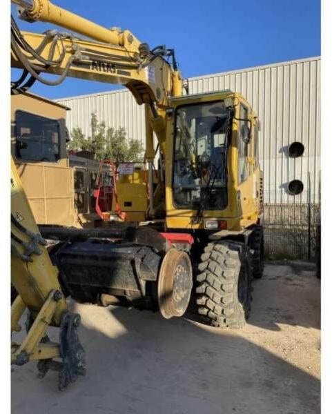 2013 Atlas 1404 ZW wheel excavator, side view 2013 Atlas 1404 ZW wheel excavator, side view