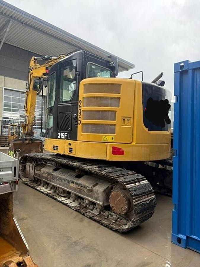 2016 Caterpillar 315FLCR crawler excavator, rear three-quarter view 2016 Caterpillar 315FLCR crawler excavator, rear three-quarter view