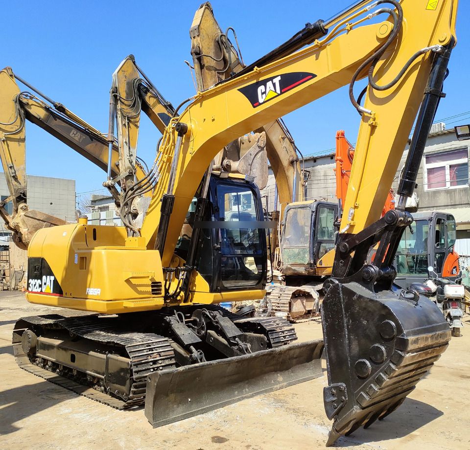2011 Caterpillar 312C crawler excavator, side view 2011 Caterpillar 312C crawler excavator, side view