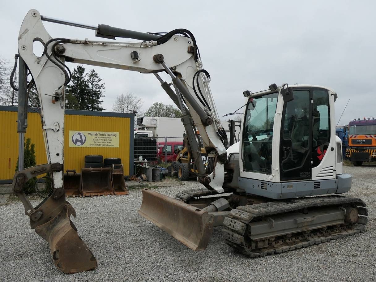 2017 Wacker Neuson ET90 mini excavator, side profile view 2017 Wacker Neuson ET90 mini excavator, side profile view
