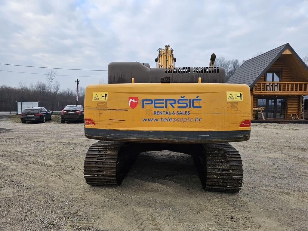 2015 Sany SY 3350 crawler excavator, rear view 2015 Sany SY 3350 crawler excavator, rear view