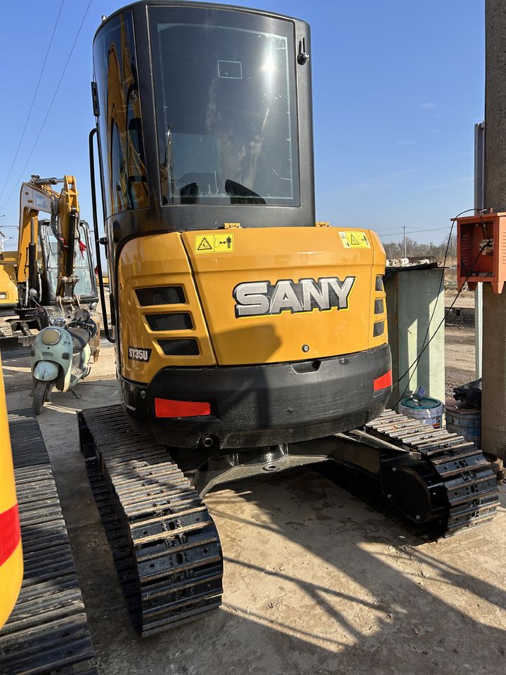 2023 Sany SY35U mini excavator, rear view 2023 Sany SY35U mini excavator, rear view
