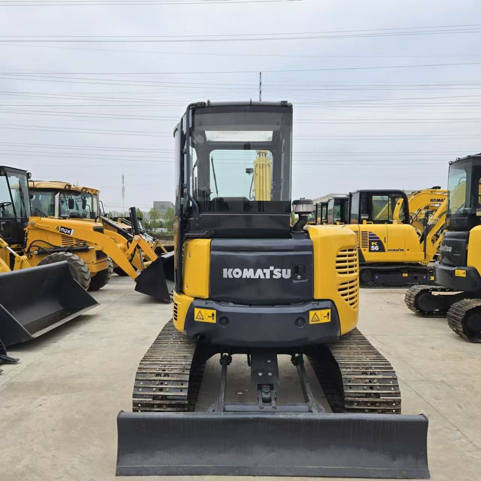 2023 Komatsu PC-55MR mini excavator rear view 2023 Komatsu PC-55MR mini excavator rear view