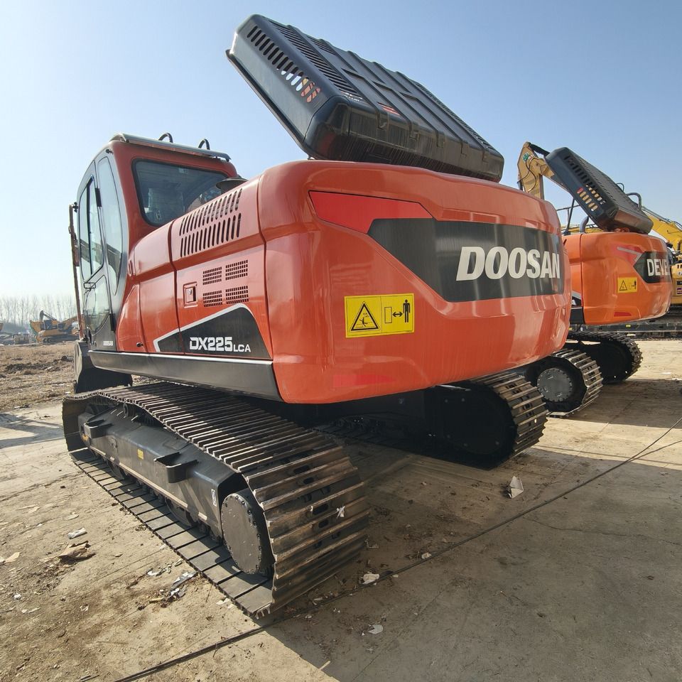 2024 Doosan DX225LCA crawler excavator rear view 2024 Doosan DX225LCA crawler excavator rear view