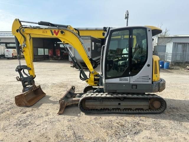2019 Wacker Neuson ET65 mini excavator, side view 2019 Wacker Neuson ET65 mini excavator, side view