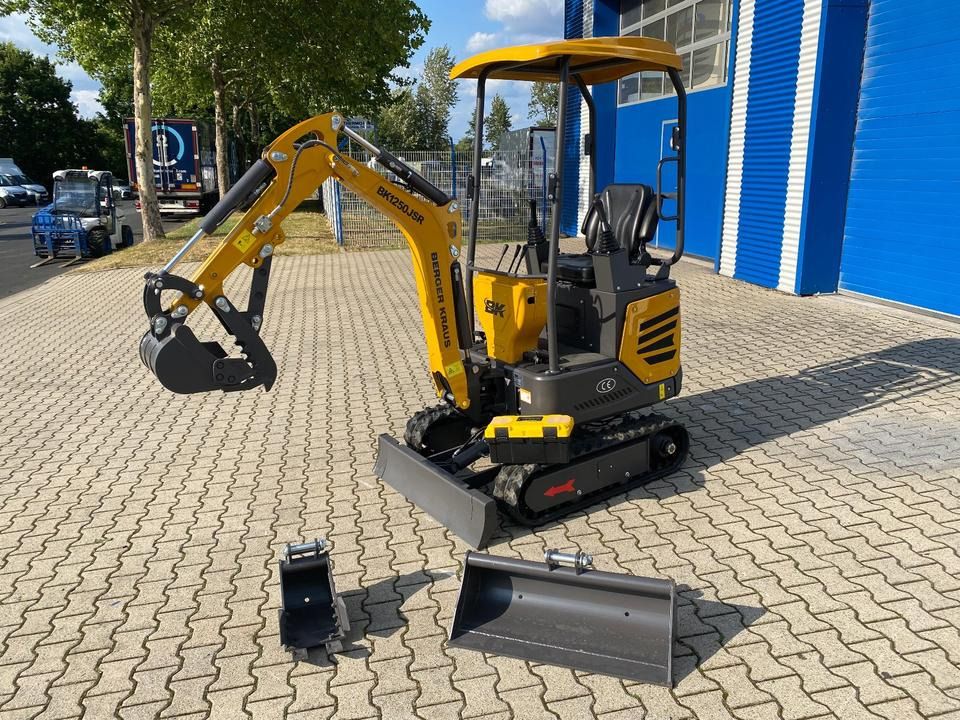 Berger Kraus BK1250JSR mini excavator, three-quarter view