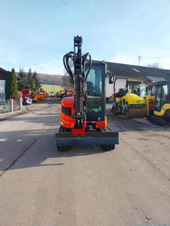 2018 Eurocomach ES 35.2 ZT mini excavator, front view