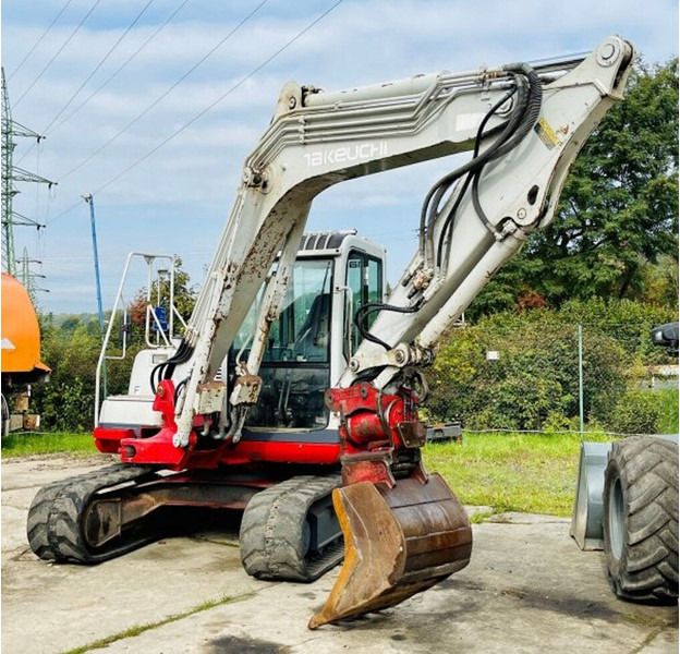 2007 Takeuchi TB175 mini excavator, side view 2007 Takeuchi TB175 mini excavator, side view