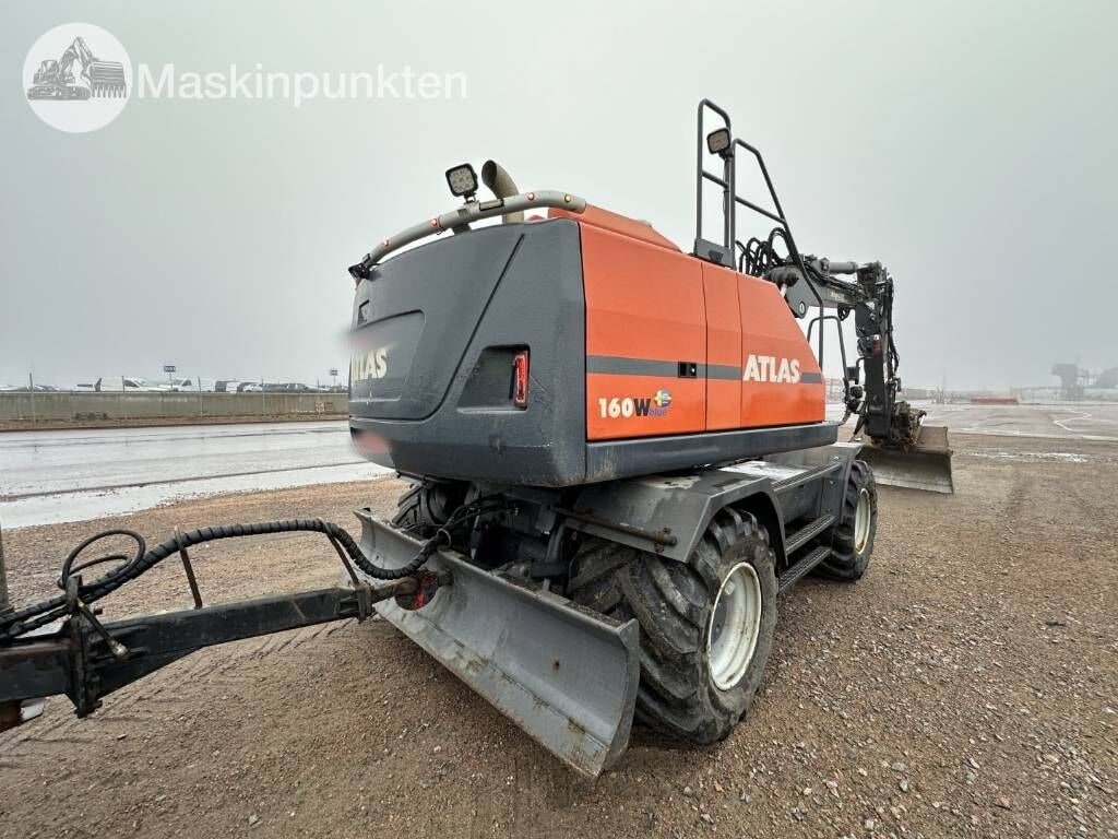 2019 Atlas 160W SWEDISH EDITION wheel excavator rear view
