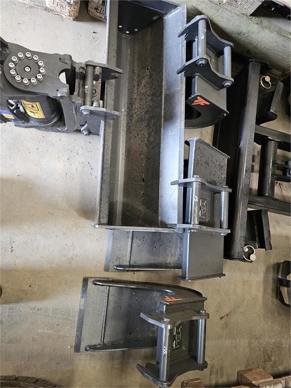 2023 Sany SY26U crawler excavator attachments 2023 Sany SY26U crawler excavator attachments