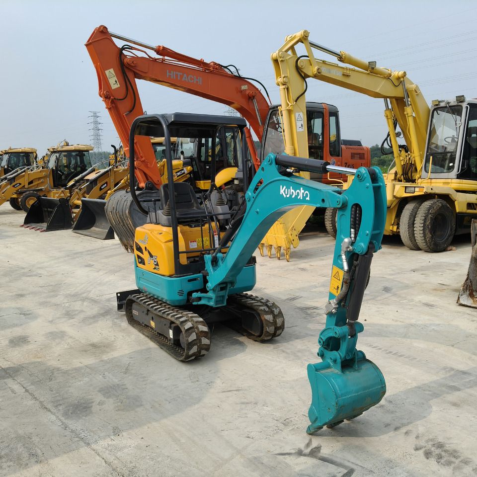 2019 Kubota U15 mini excavator, front three-quarter view 2019 Kubota U15 mini excavator, front three-quarter view