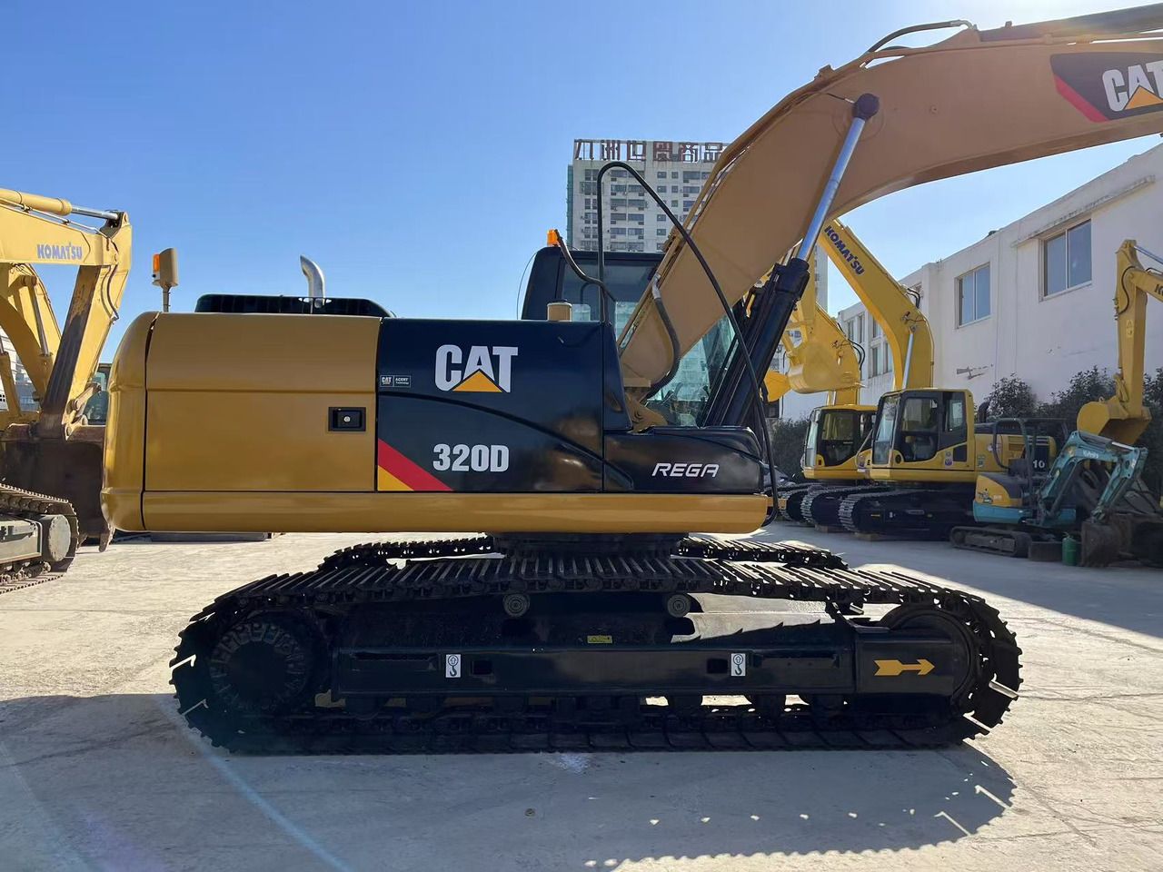 Escavadora de rastos 2020 Caterpillar 320D, vista lateral Escavadora de rastos 2020 Caterpillar 320D, vista lateral