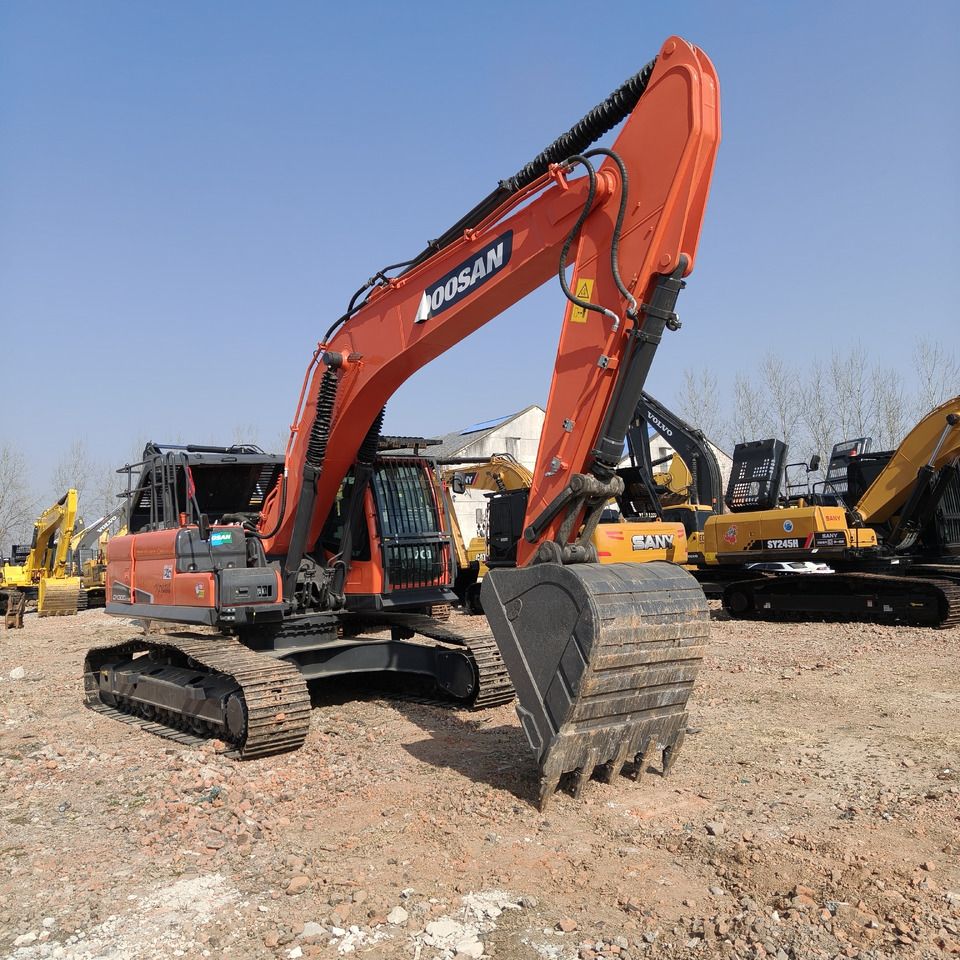 2024 Doosan DX300LC-9C crawler excavator, front three-quarter view 2024 Doosan DX300LC-9C crawler excavator, front three-quarter view