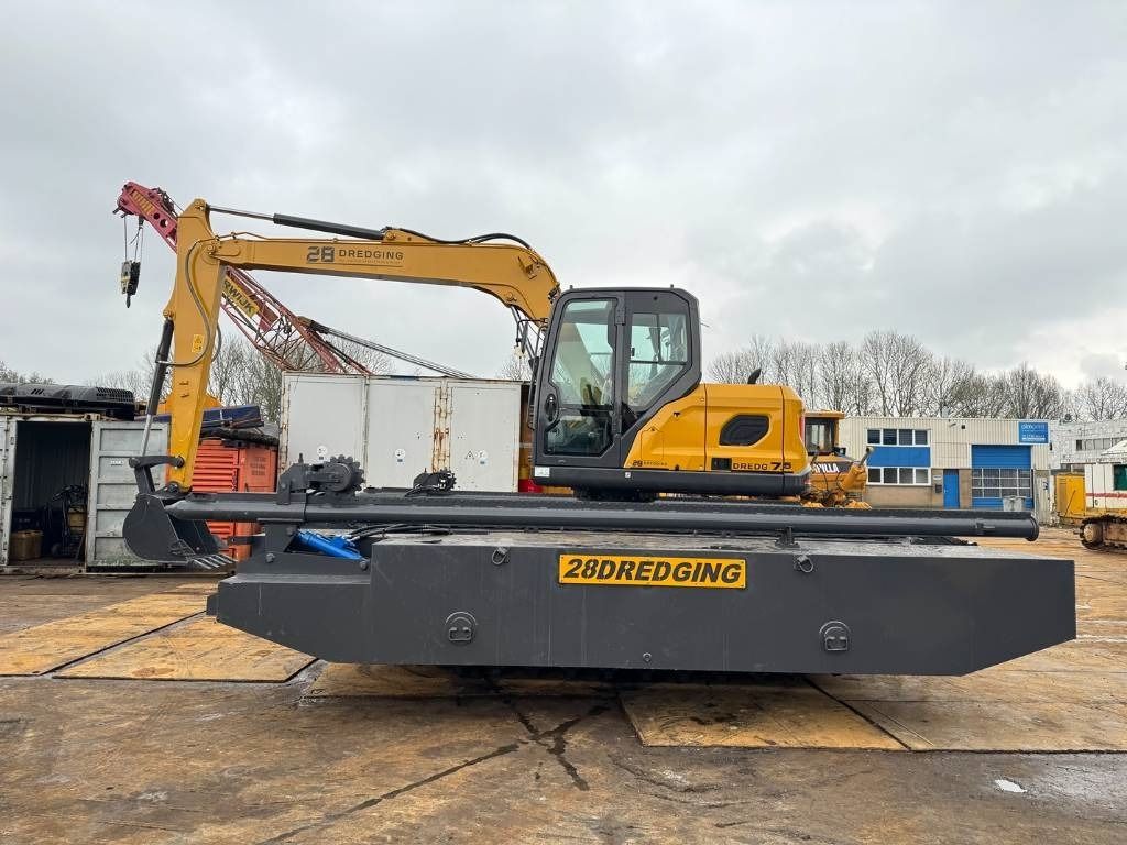 2024 28DREDGING DREDG7.5 amphibious excavator, side view
