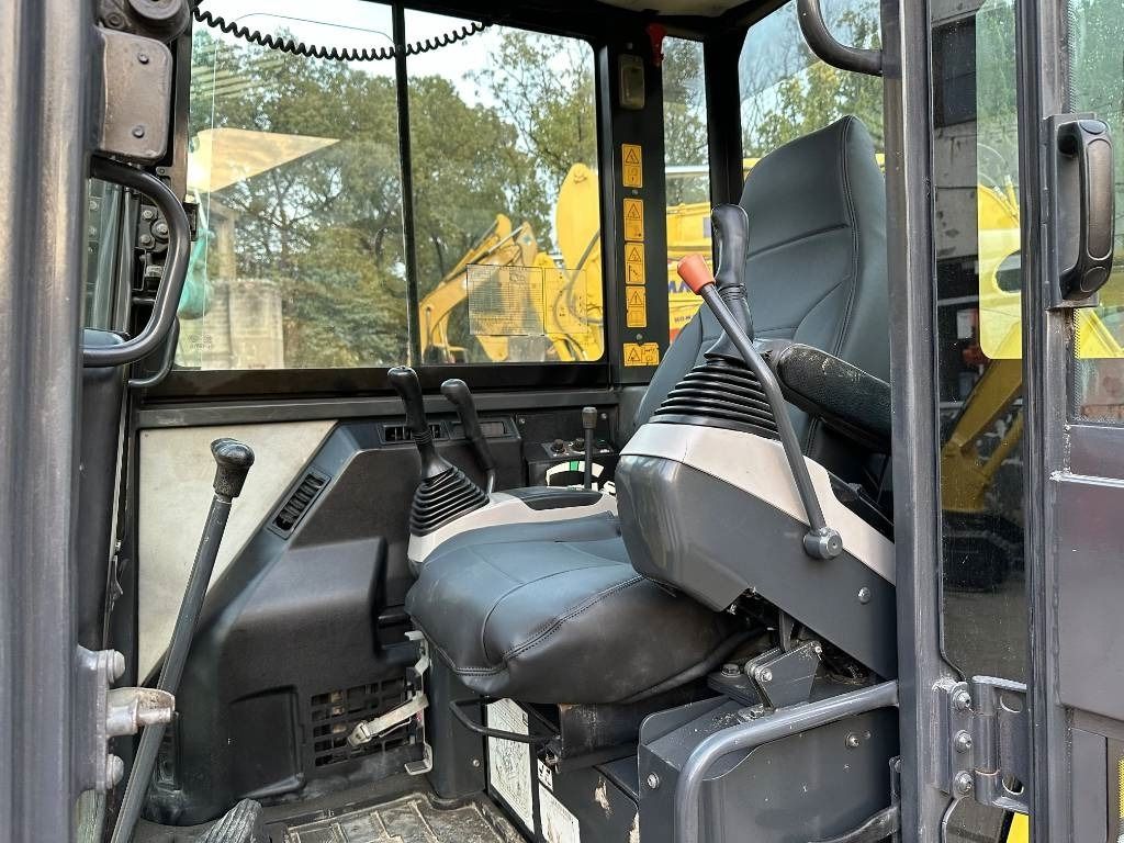 2023 Komatsu PC56-7 Mini Escavadora