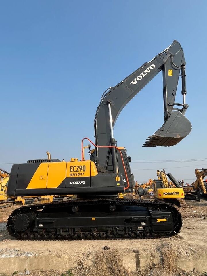 2025 Volvo EC290 crawler excavator, side profile view