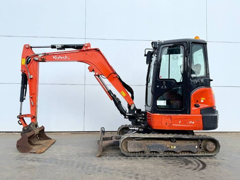 Kubota KX037-4 - Lignes marteau / Attache rapide (2020)